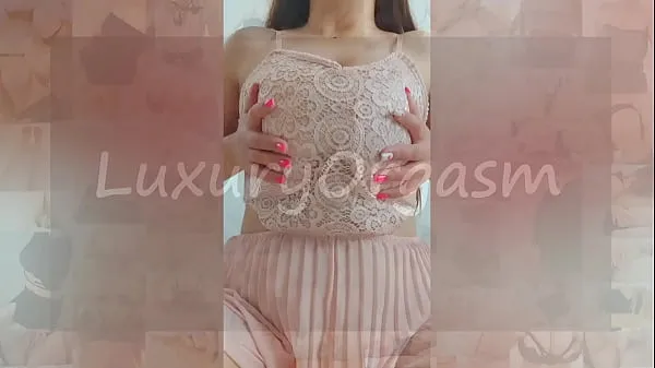 XXX Pretty girl in pink dress and brown hair plays with her big tits - LuxuryOrgasm megaputki