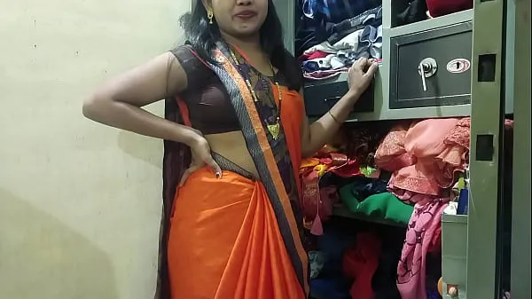 XXX Took off the maid's saree and fucked her (Hindi audio巨型管